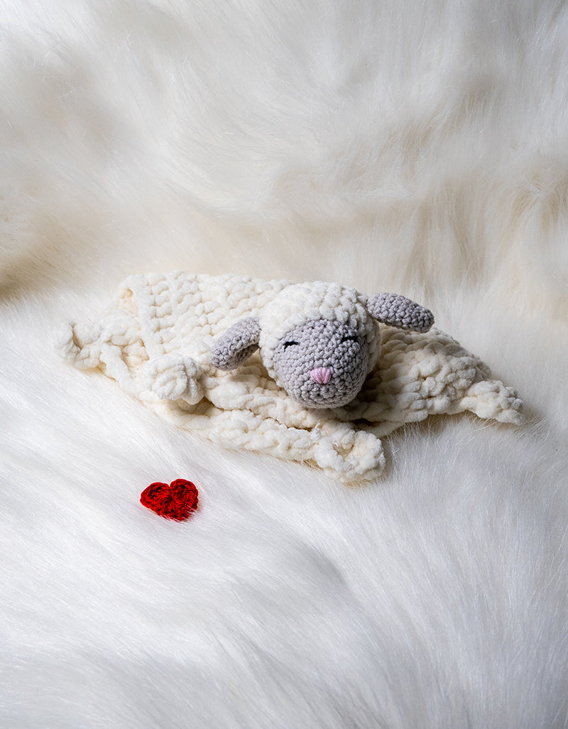Crochet Lamb Baby Comforter