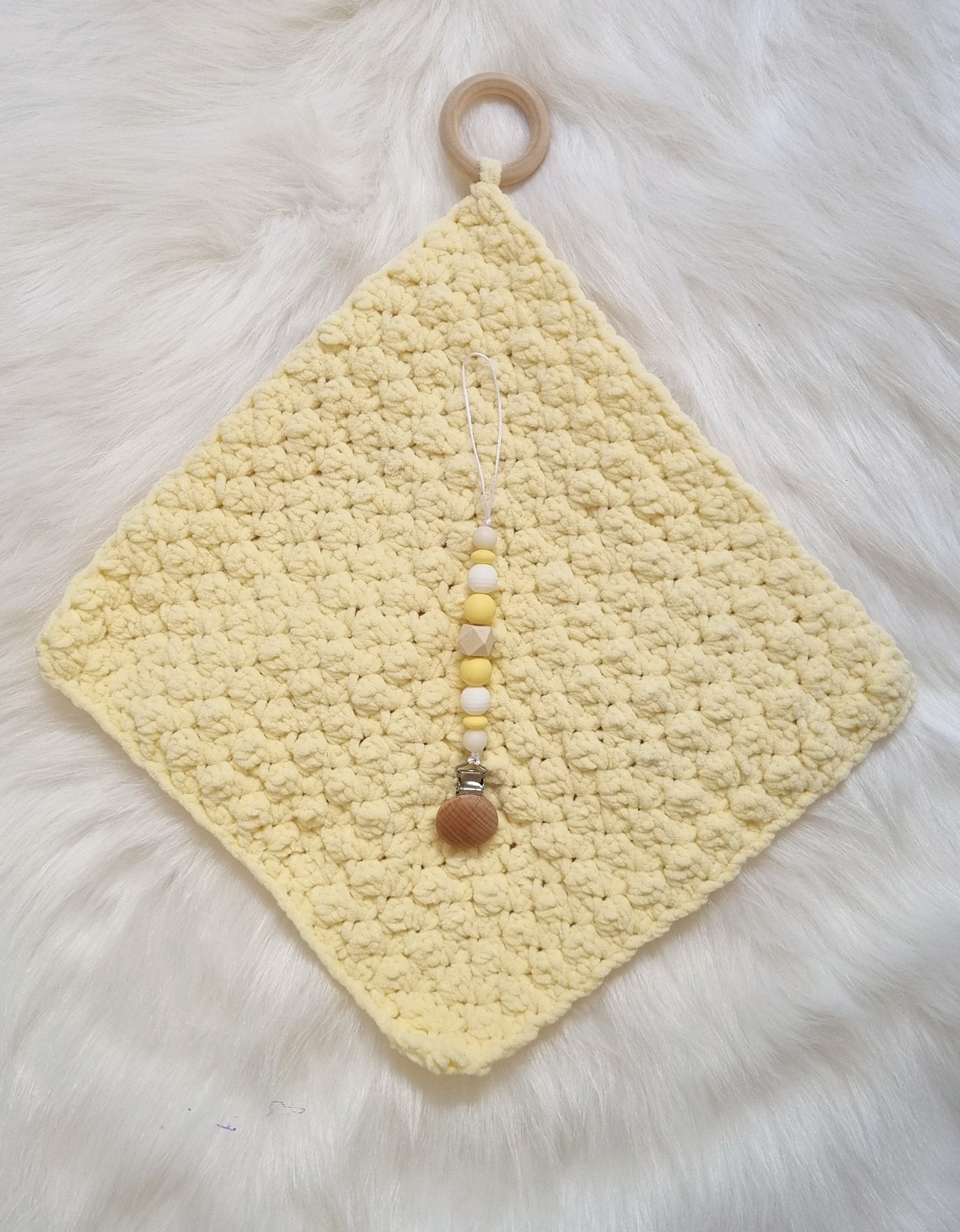 Snuggle Teether Blanket and Pacifier Clip